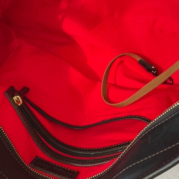 DOONEY AND BOURKE PURSE NWOT EXCELLENT CONDITION VERY CLEAN - Picture 5 of 8